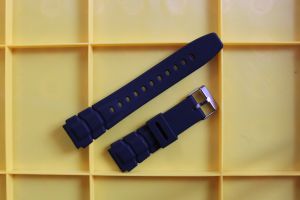 Cinturino gomma sub 005bis